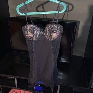 Victoria’s Secret Very Sexy Lingerie NWT 34C